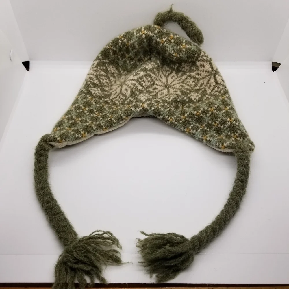 Woolrich green and cream fair isle wool earflap hat